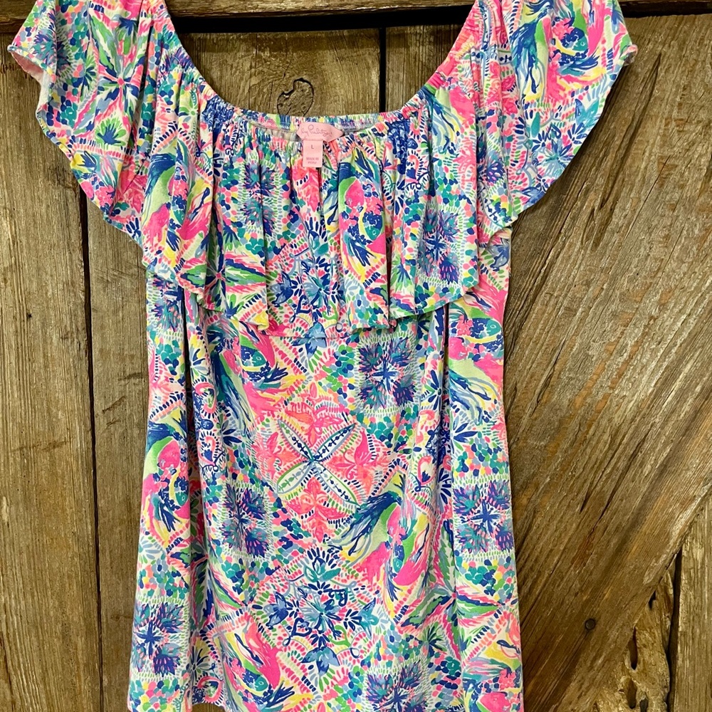 Lilly Pulitzer off the shoulder blouse with ruffle detail. Size Large